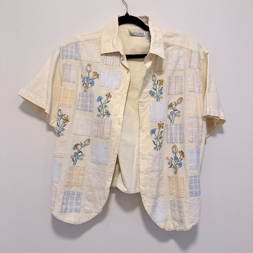 Casey & Max Vintage Button Up ~ Embroidery Details and Adjustable Waist
